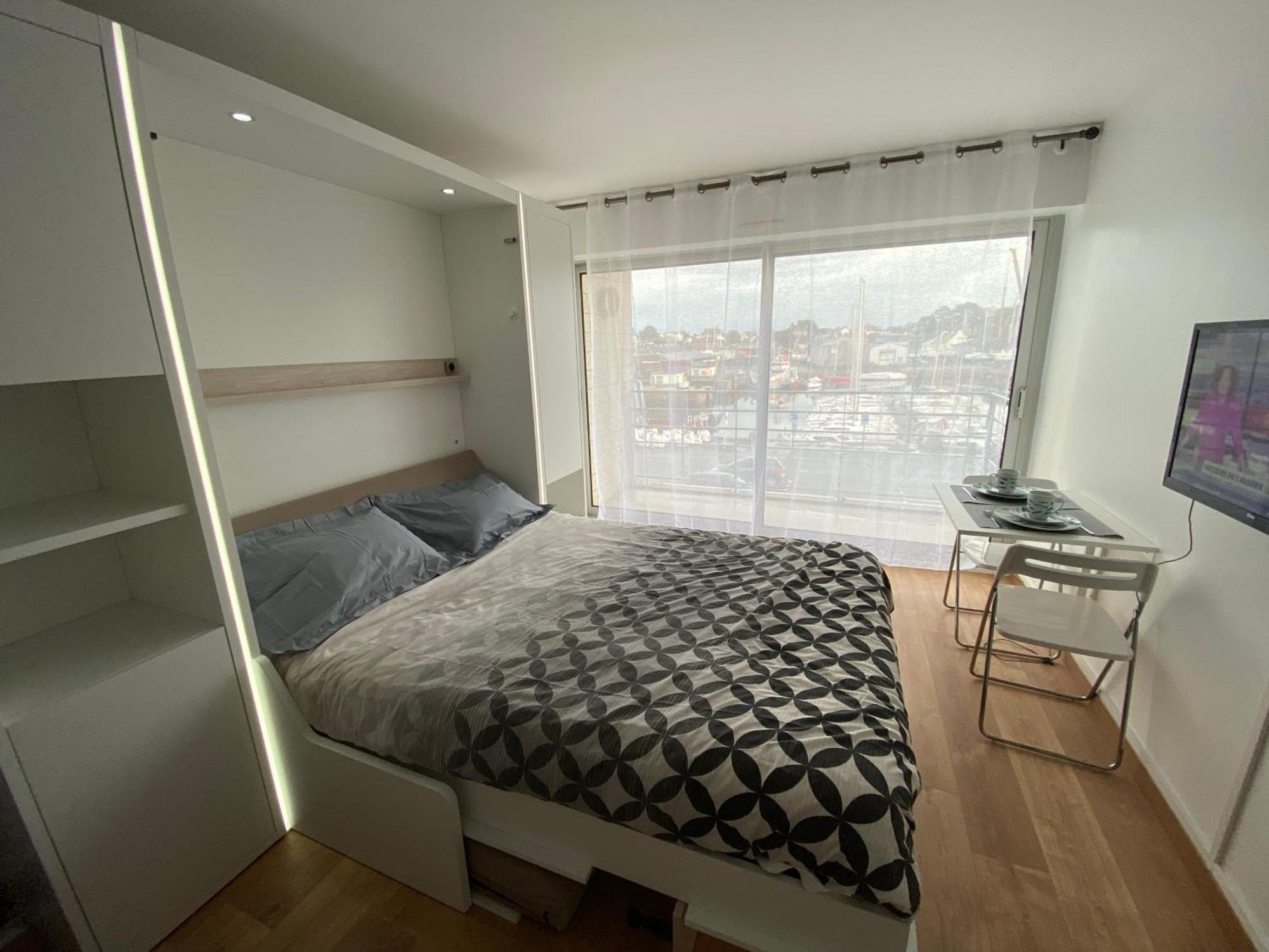 Apartment Quai Loti